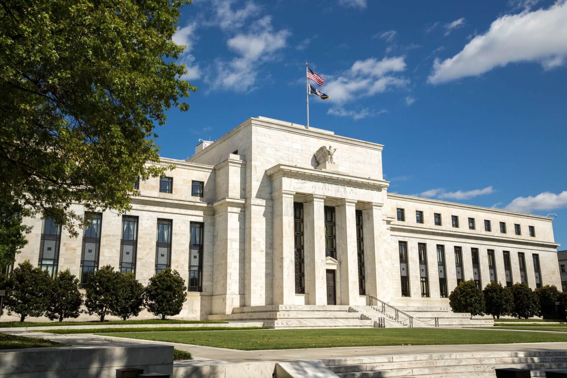 Picture of Federal Reserve government building